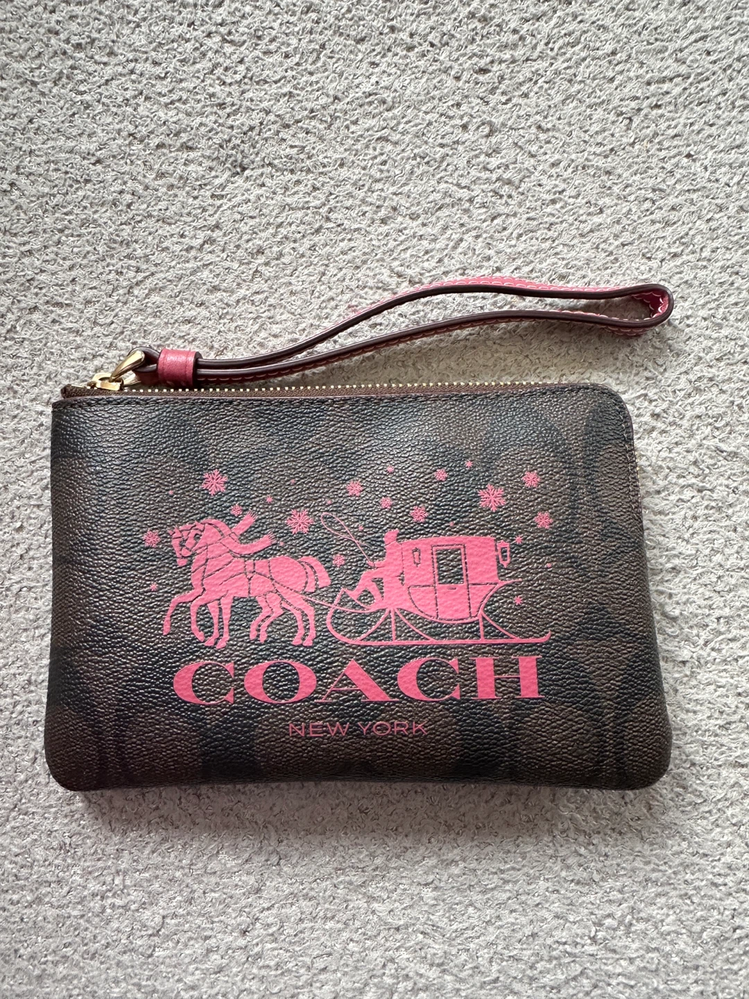 Coach New York Wristlet Clutch - photo 2