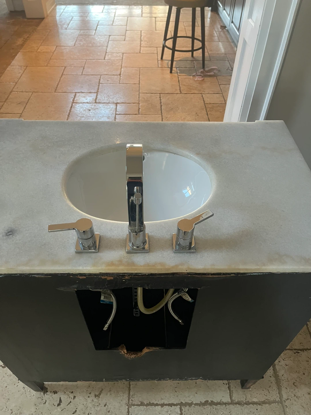 Marble Top Vanity with Mirrored Cabinet and Faucet - photo 2