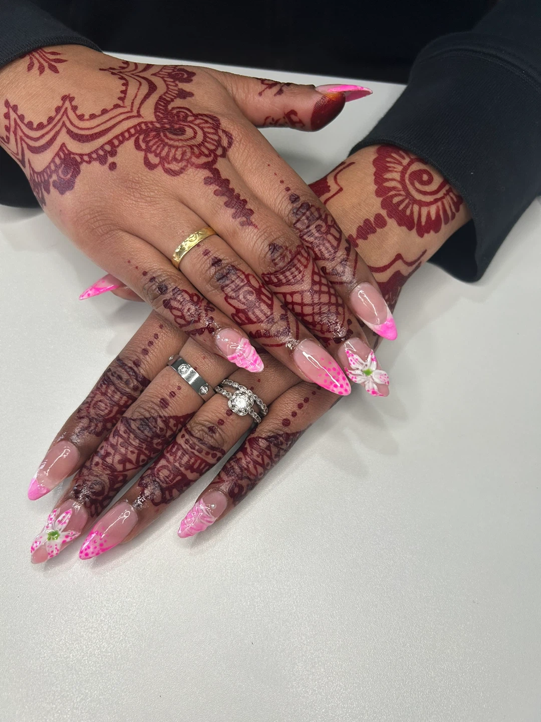 Manicure - Nails - photo 4