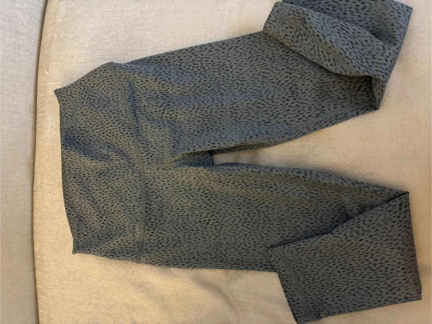 Lululemon Grey Speckled Cropped Leggings - photo 5