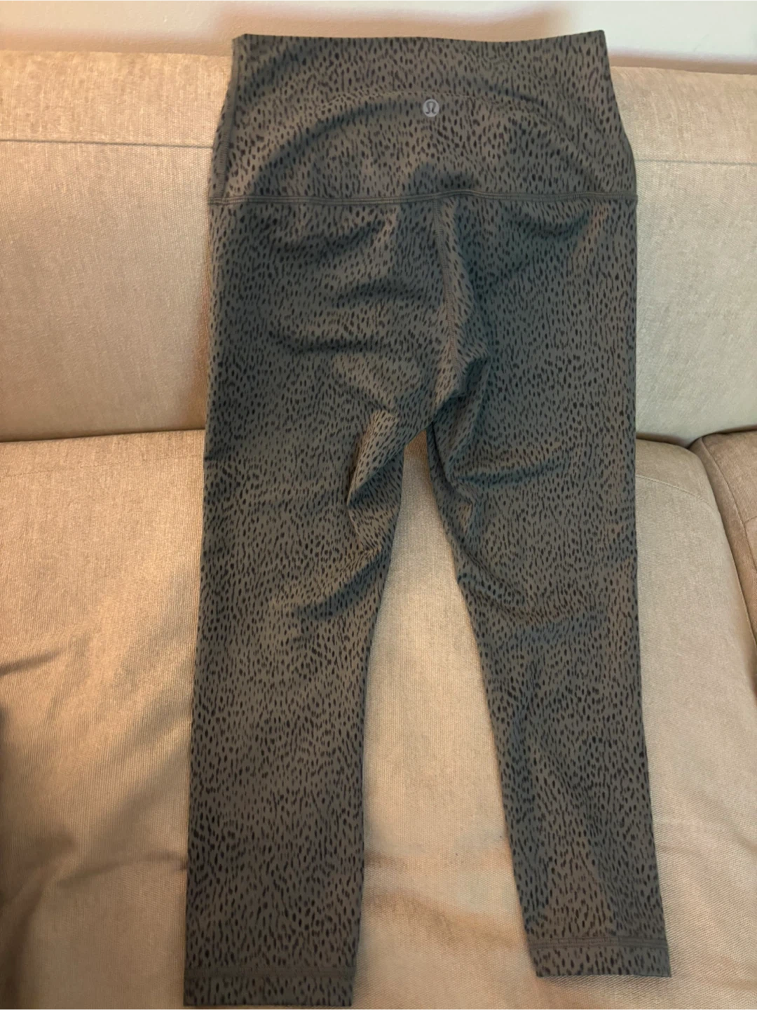 Lululemon Grey Speckled Cropped Leggings - photo 4