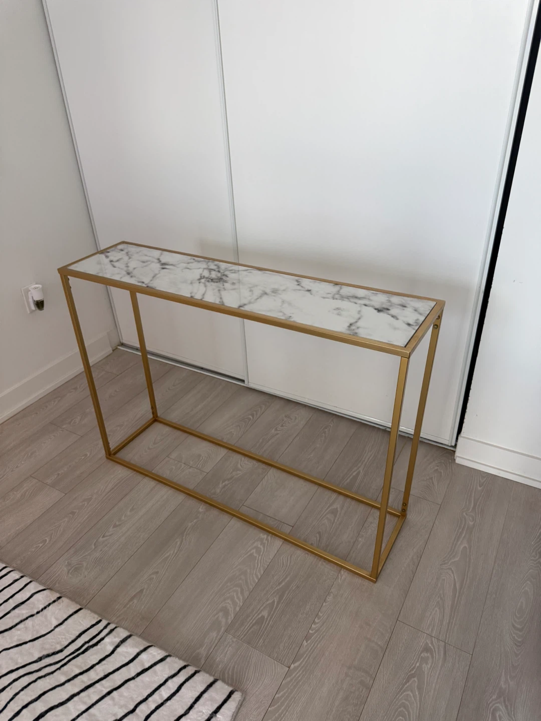 Free Marble Top Console Table with Gold Frame