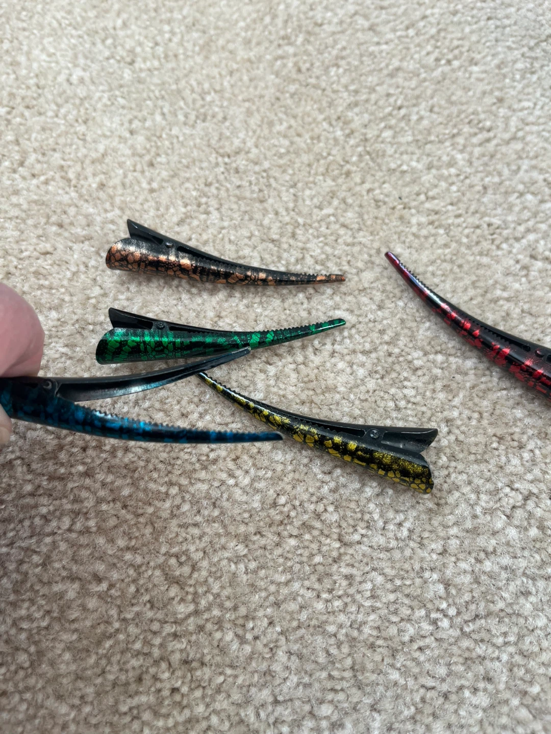 Set of 6 Alligator Hair Clips - photo 3