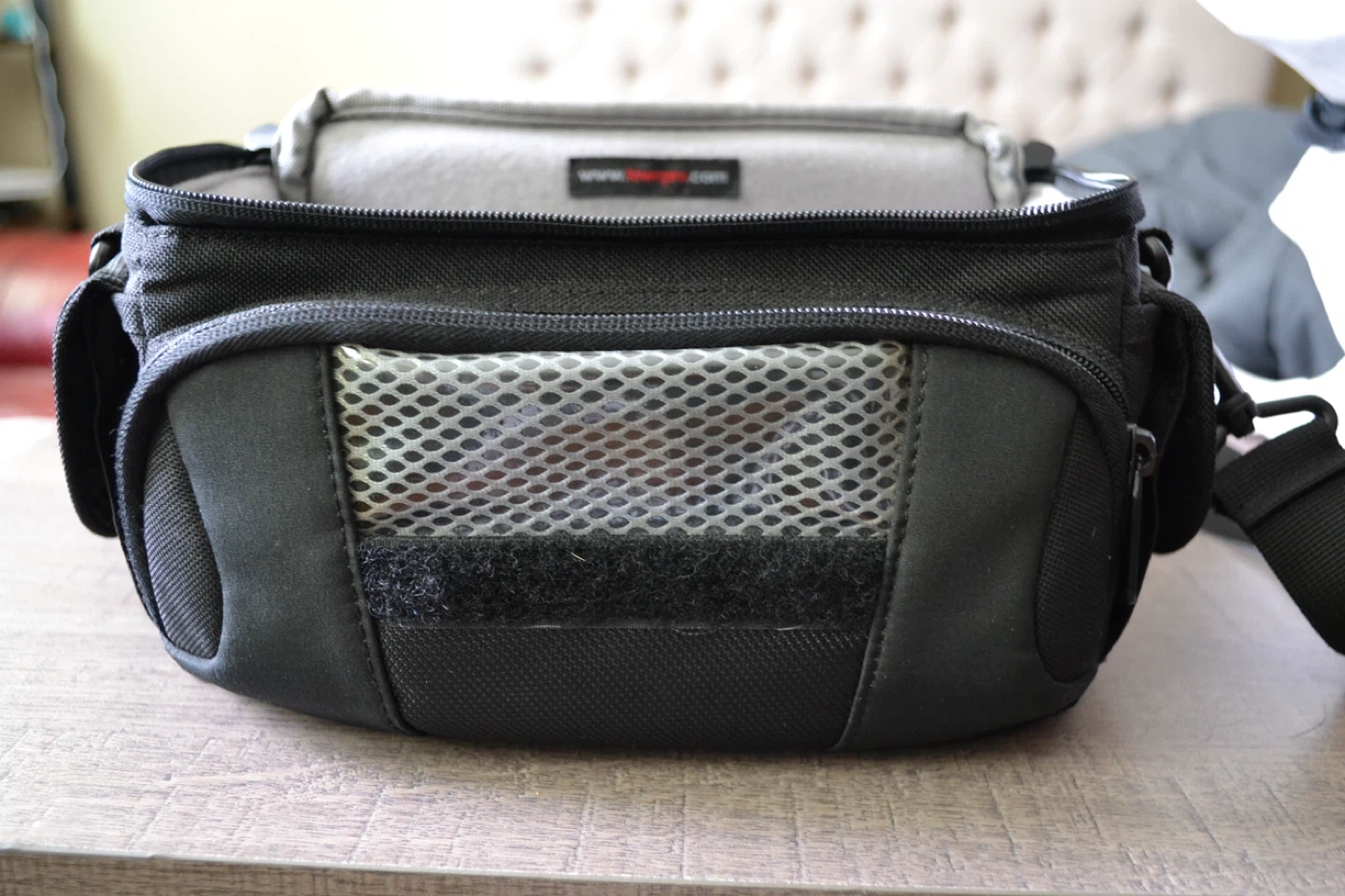 Lowepro Black Camera Bag - photo 2