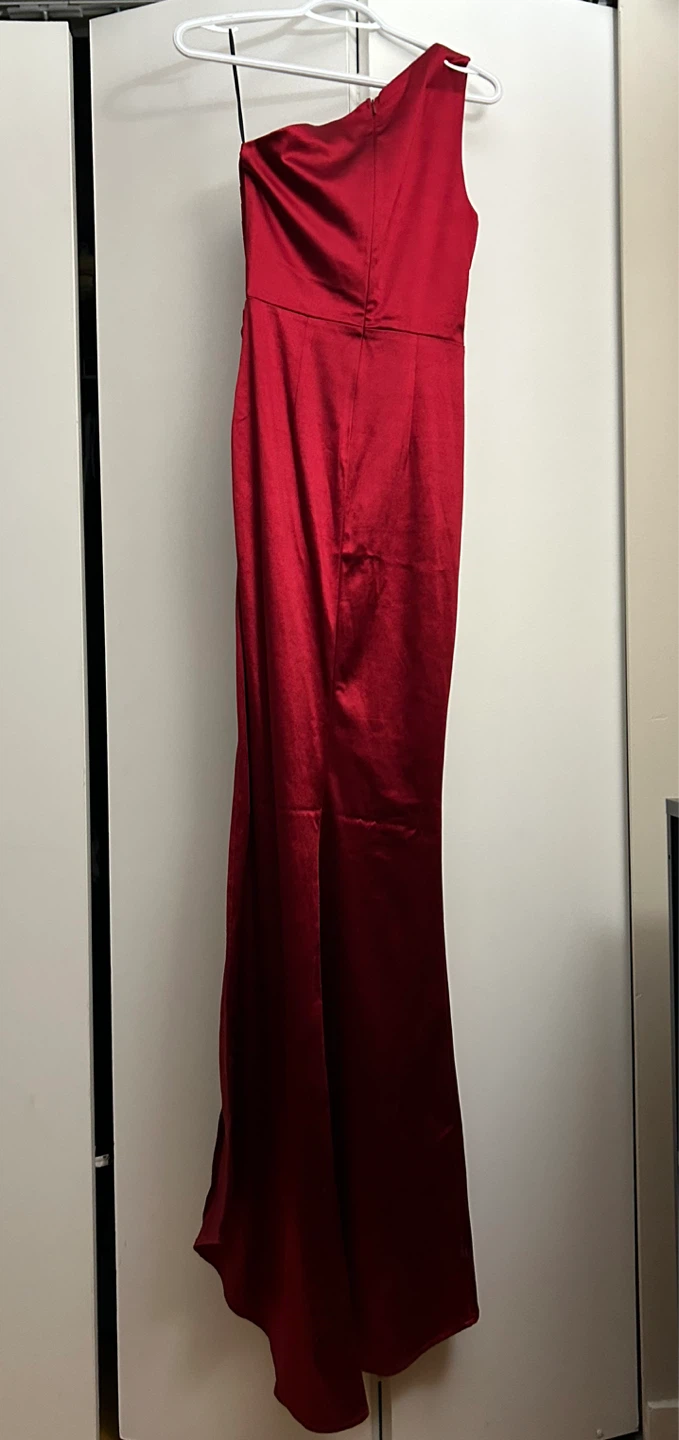 ADYCE Red One-Shoulder Ruched Gown - Size S - photo 3