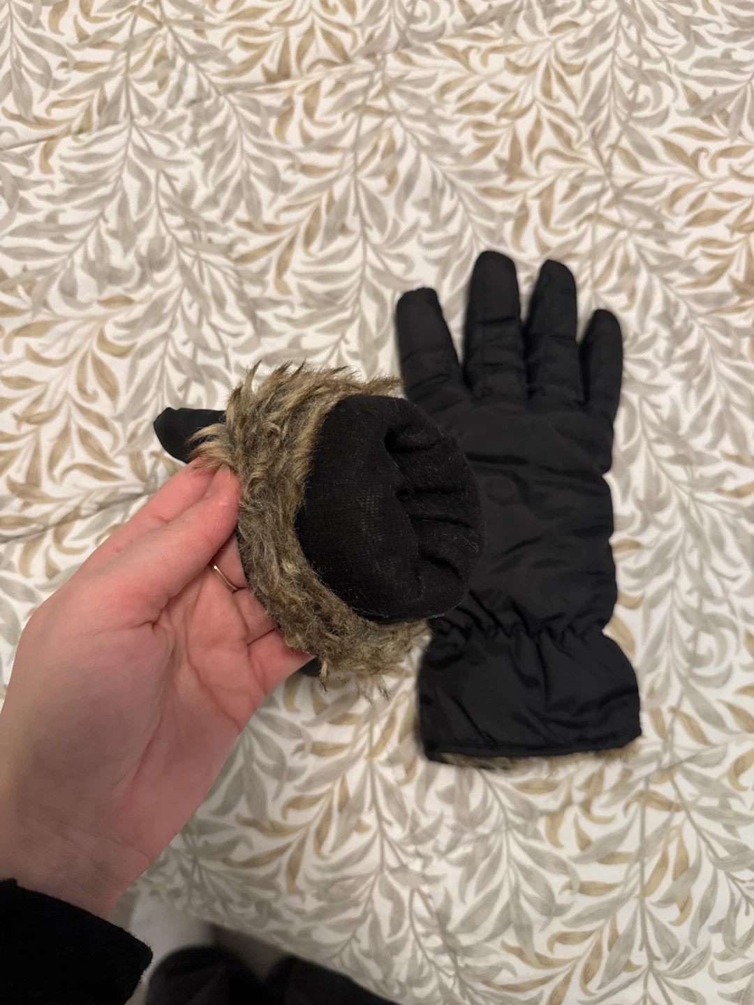 Black Puffy Mittens with Faux Fur Trim and Bows - photo 3