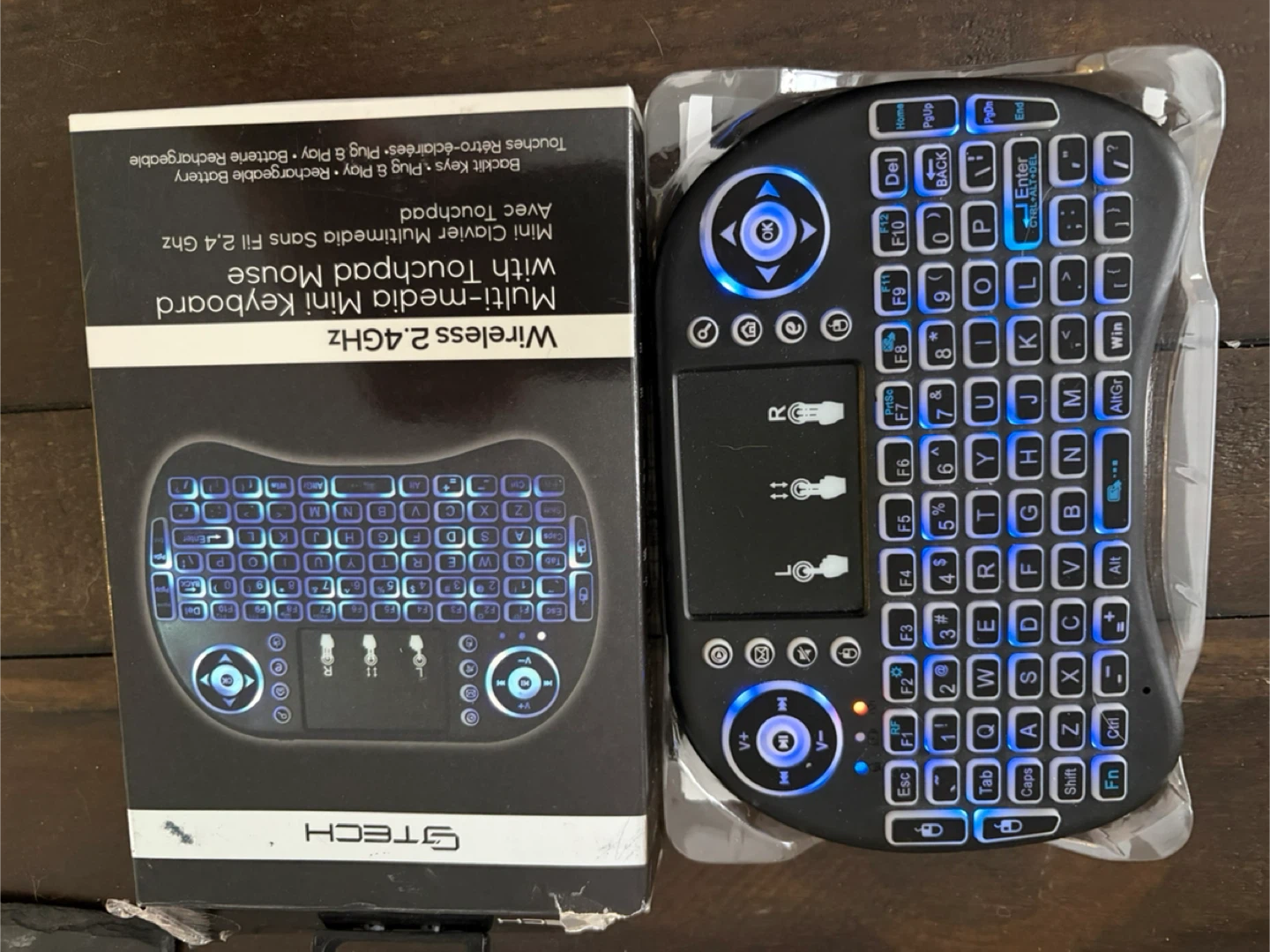 Wireless Multi-media Mini Keyboard with Touchpad Mouse