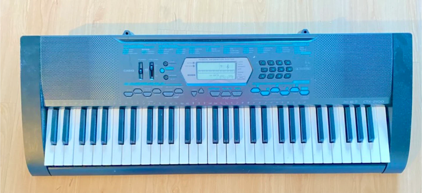 Casio CTK-2100 Keyboard