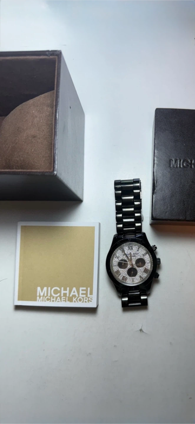 Michael Kors Chronograph Watch - photo 3