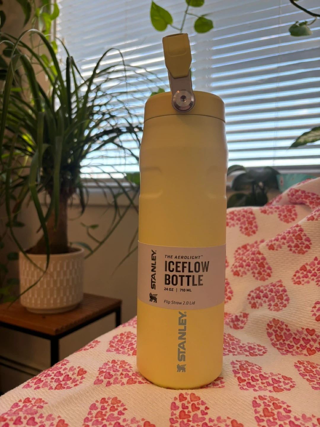 Stanley The Aerolight IceFlow Bottle 24 oz - photo 2
