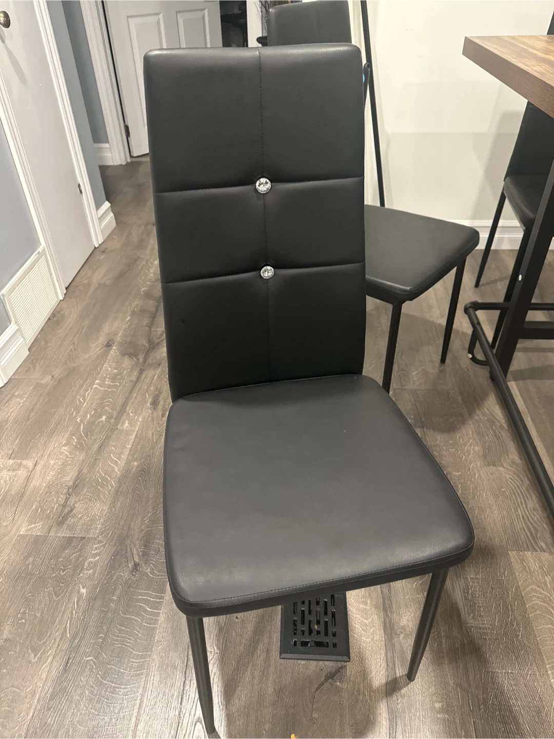 6 New Black Dining Chairs with Tufted Back - photo 3