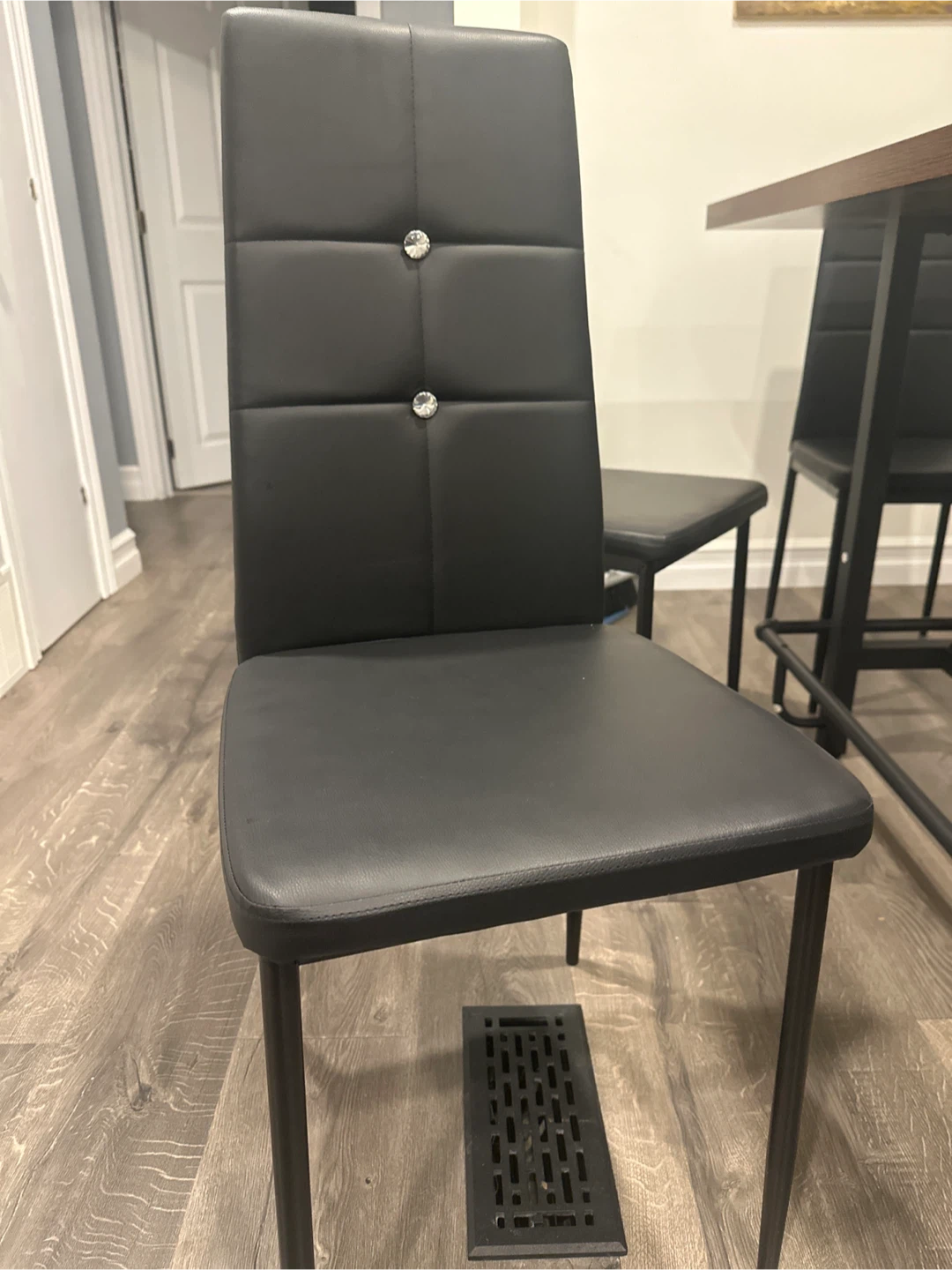 6 New Black Dining Chairs with Tufted Back - photo 2