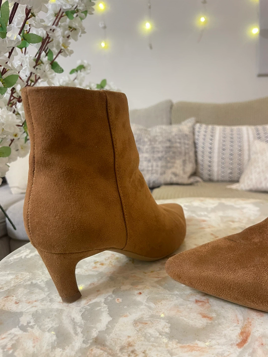 Brown Suede Ankle Boots size 7.5 - photo 2