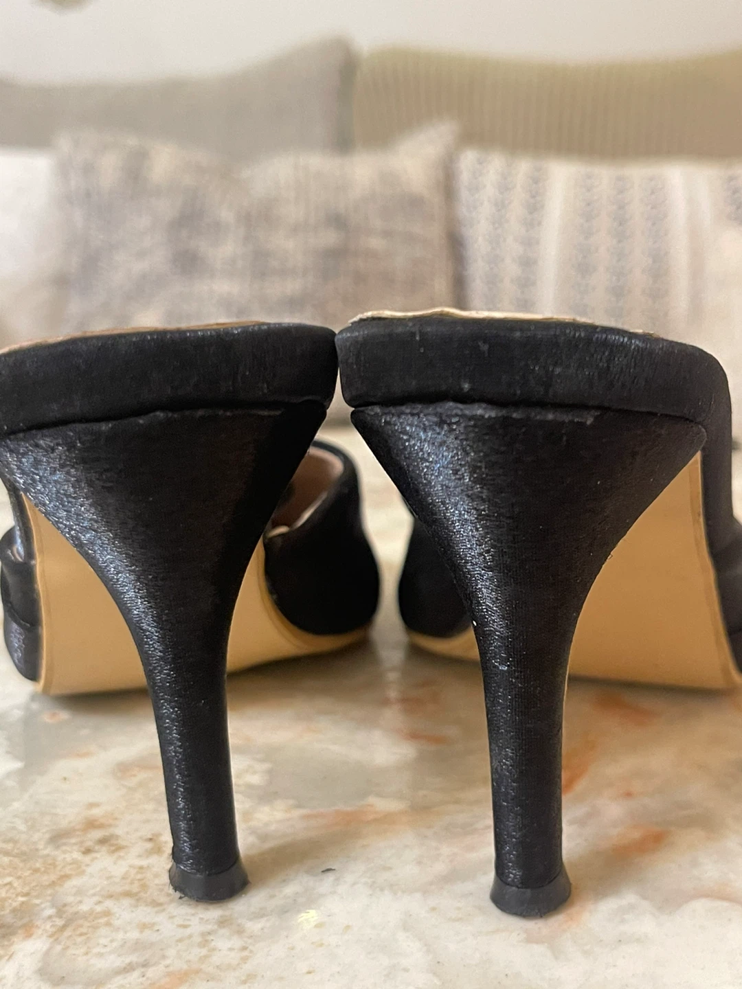 Black Pointed Toe Mule Heels with Flower Detail - photo 5