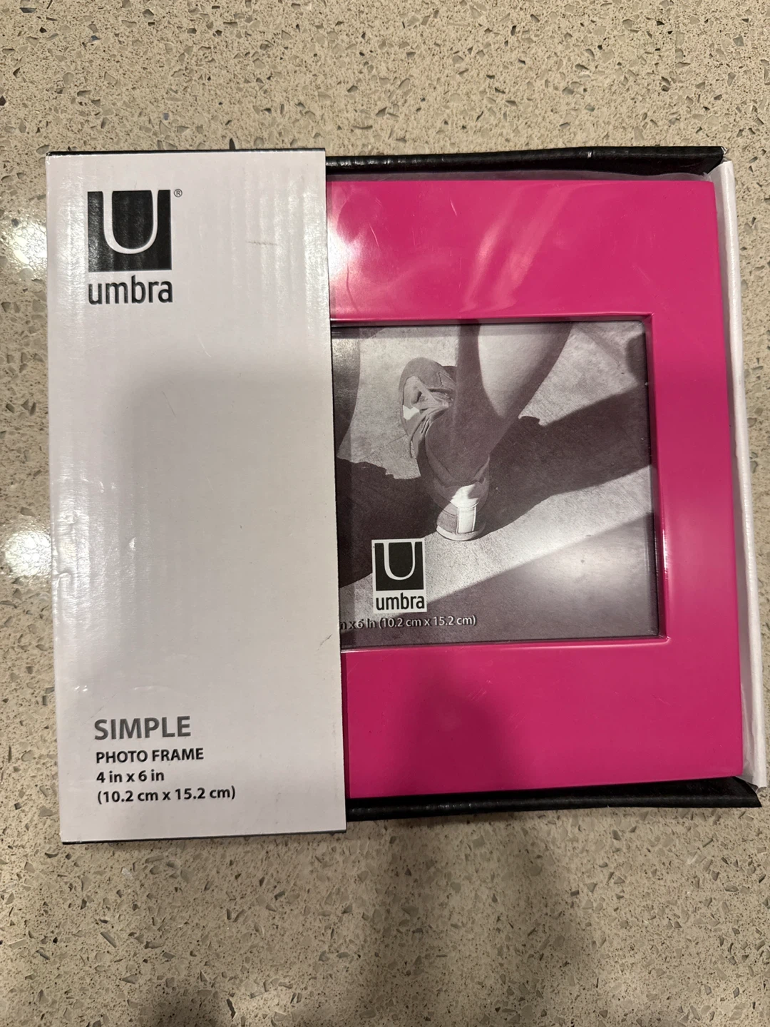 Umbra Simple Photo Frame 4x6 in Pink