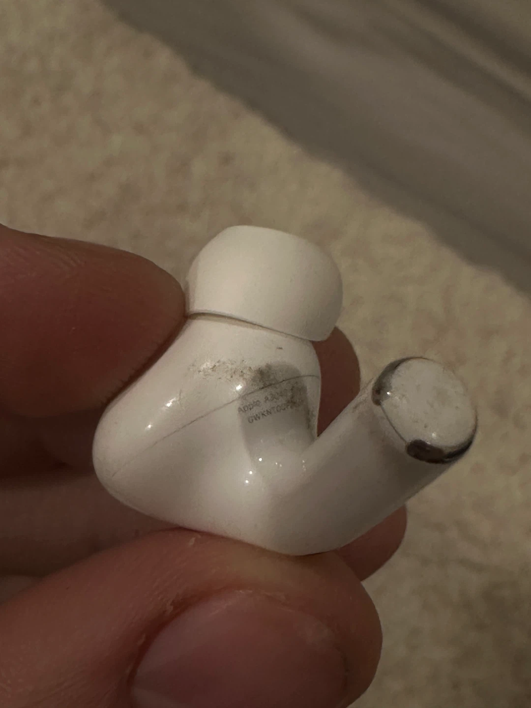 Apple AirPods Pro (Left Earbud) - photo 4