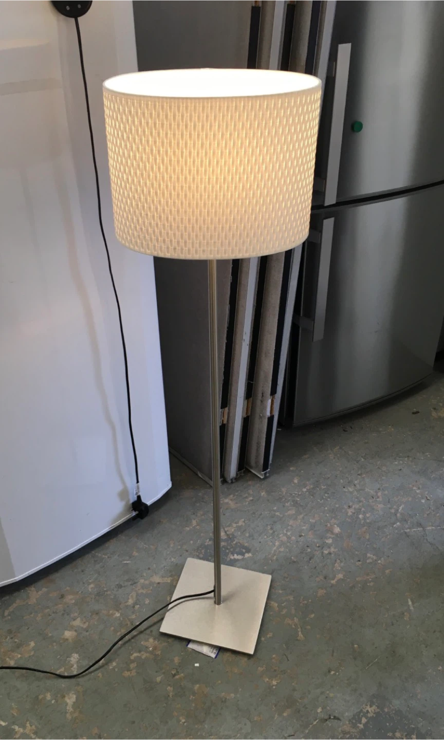 2 Woven Drum Shade Lamps: 1 Table lamp & 1 Floor lamp - photo 4