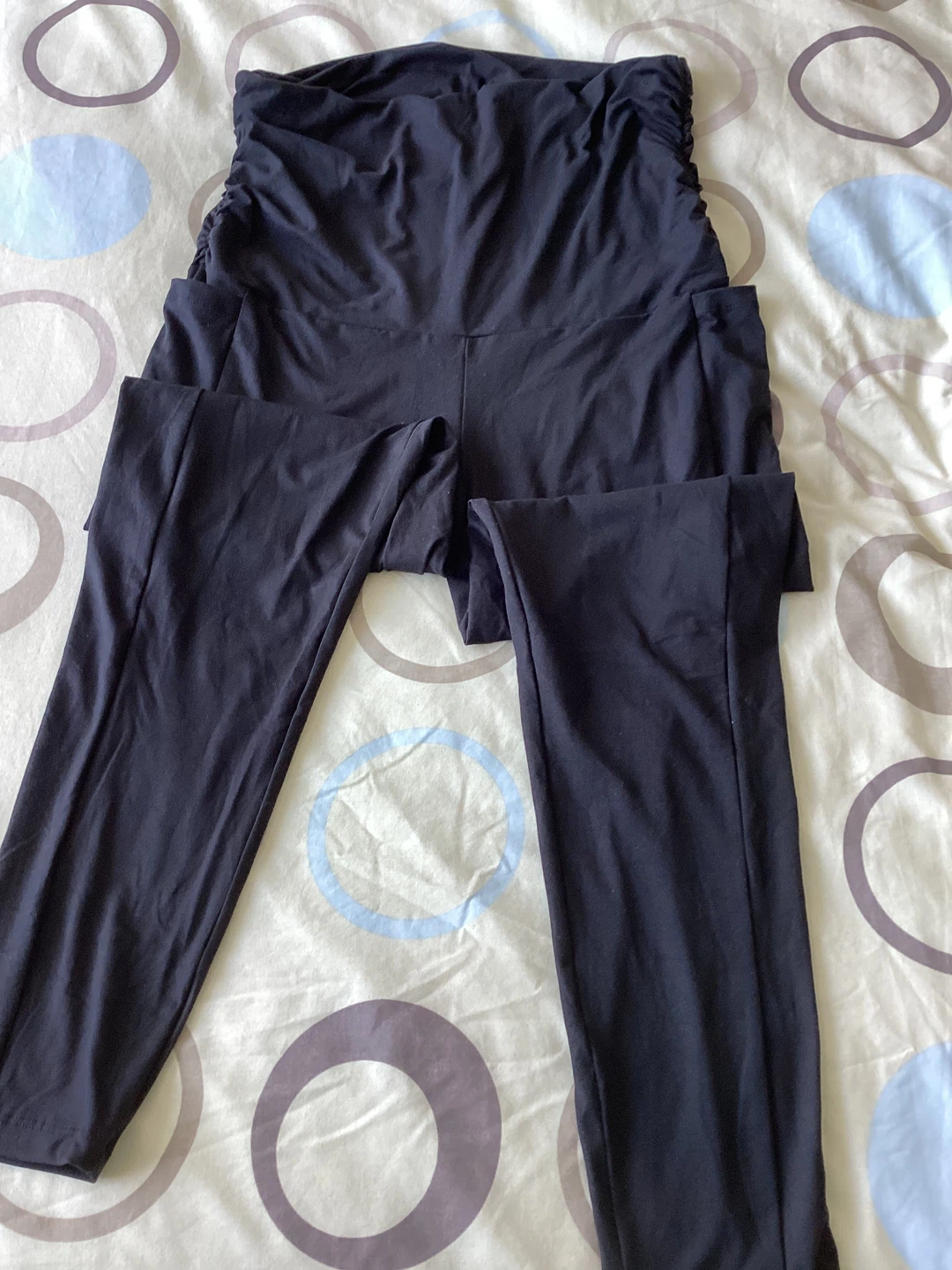 NWT HighWaisted  Lined Maternity Leggings - Black - photo 4