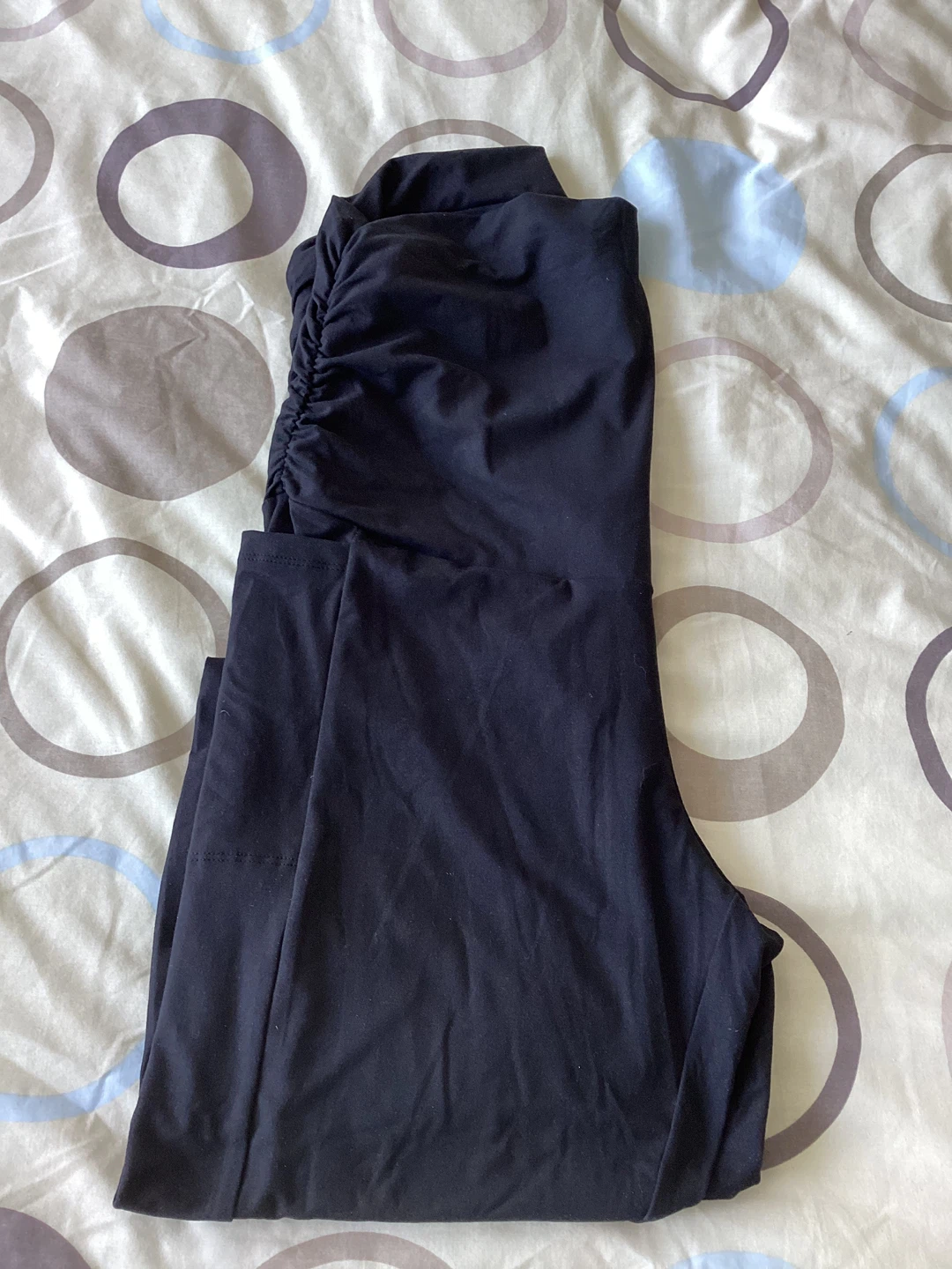 NWT HighWaisted  Lined Maternity Leggings - Black - photo 5