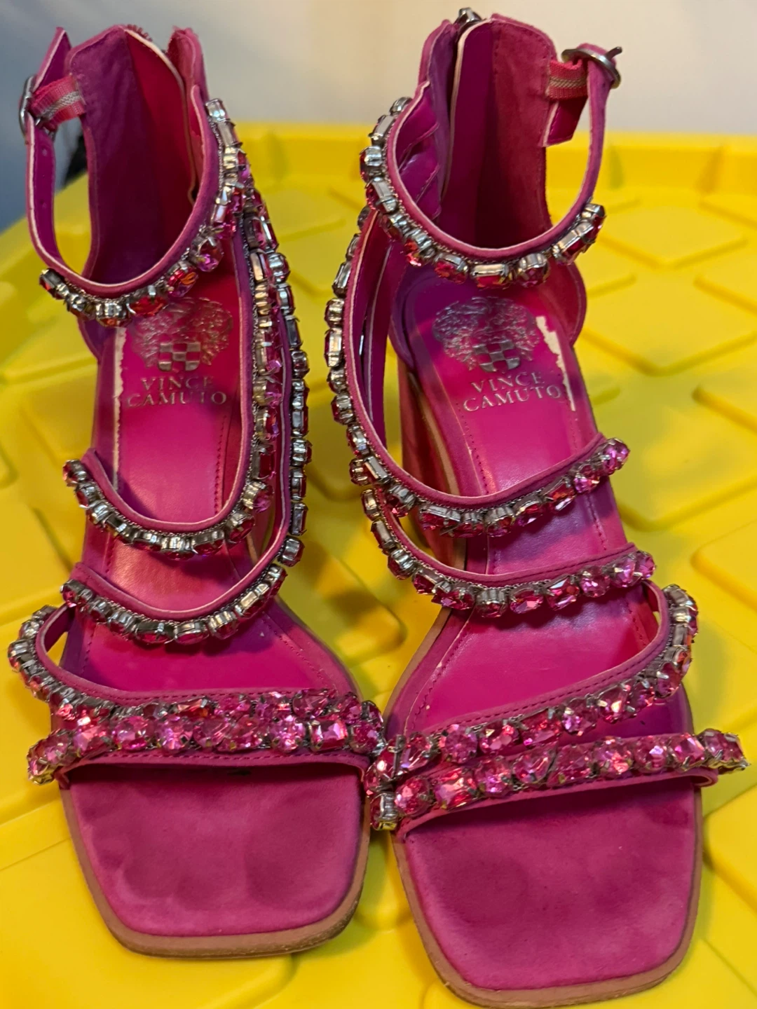 Vince Camuto Pink Wedge Sandals - photo 2