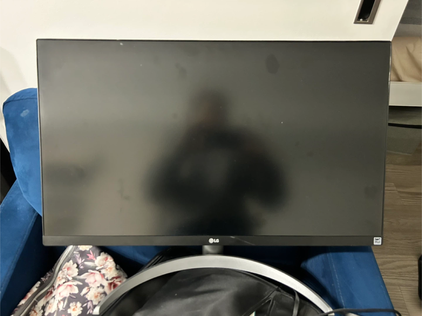 LG UHD Monitor 4K - photo 2