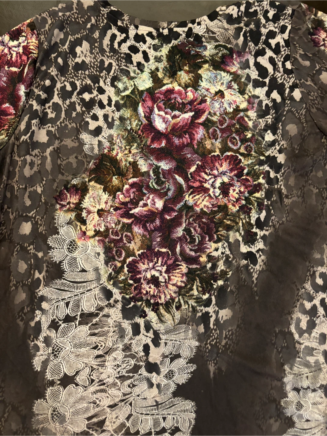 🌸 Rhinestone-Studded Floral Top, Half Sleeves - Size 2X - photo 4
