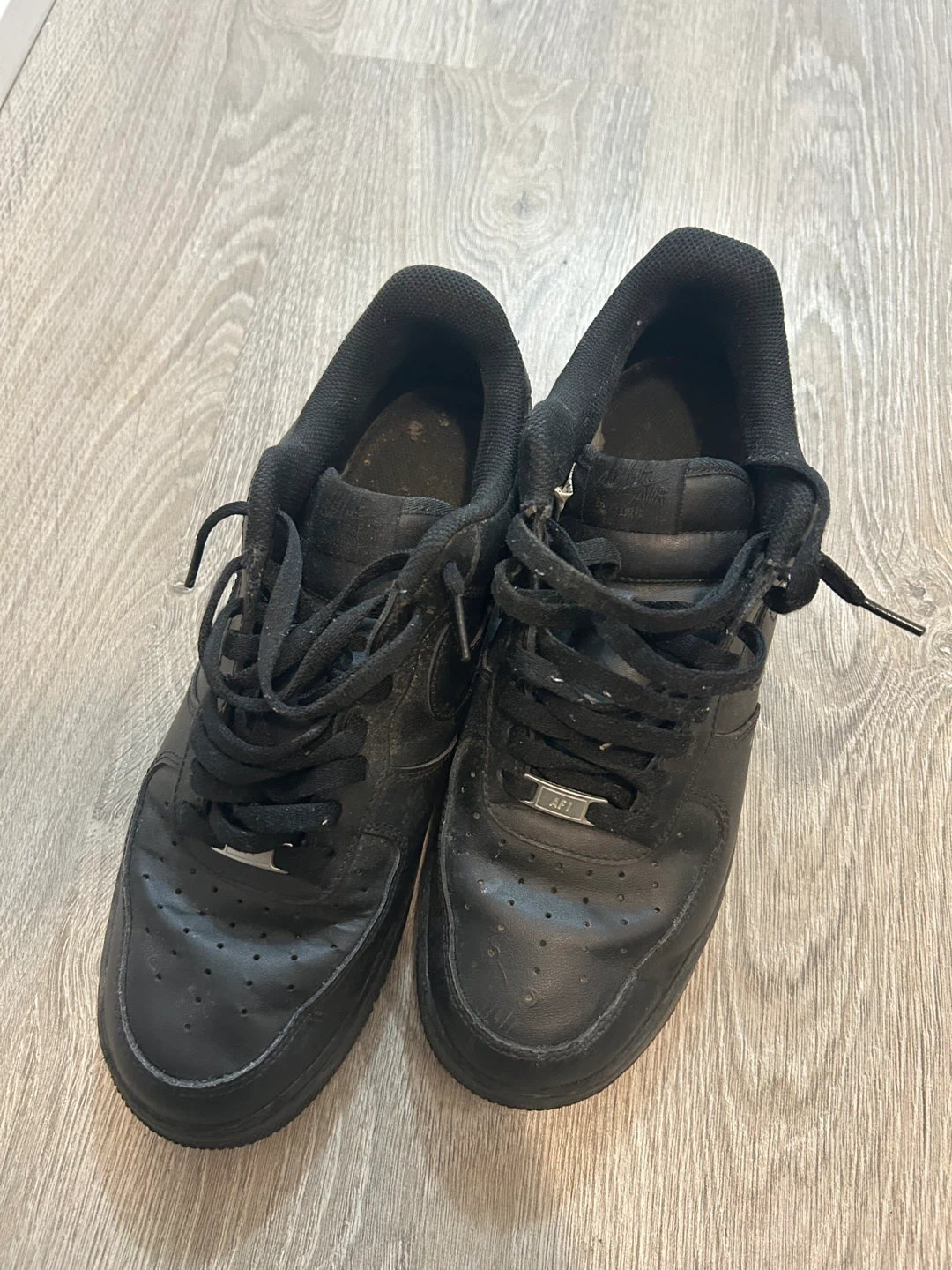 Nike Air Force 1 Men's Black Sneakers