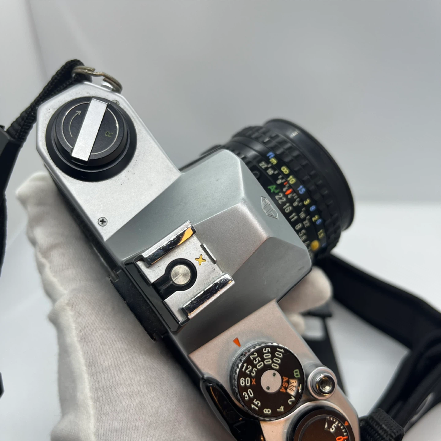 Pentax K1000 35mm SLR Film Camera with 50mm Lens - Works - photo 4