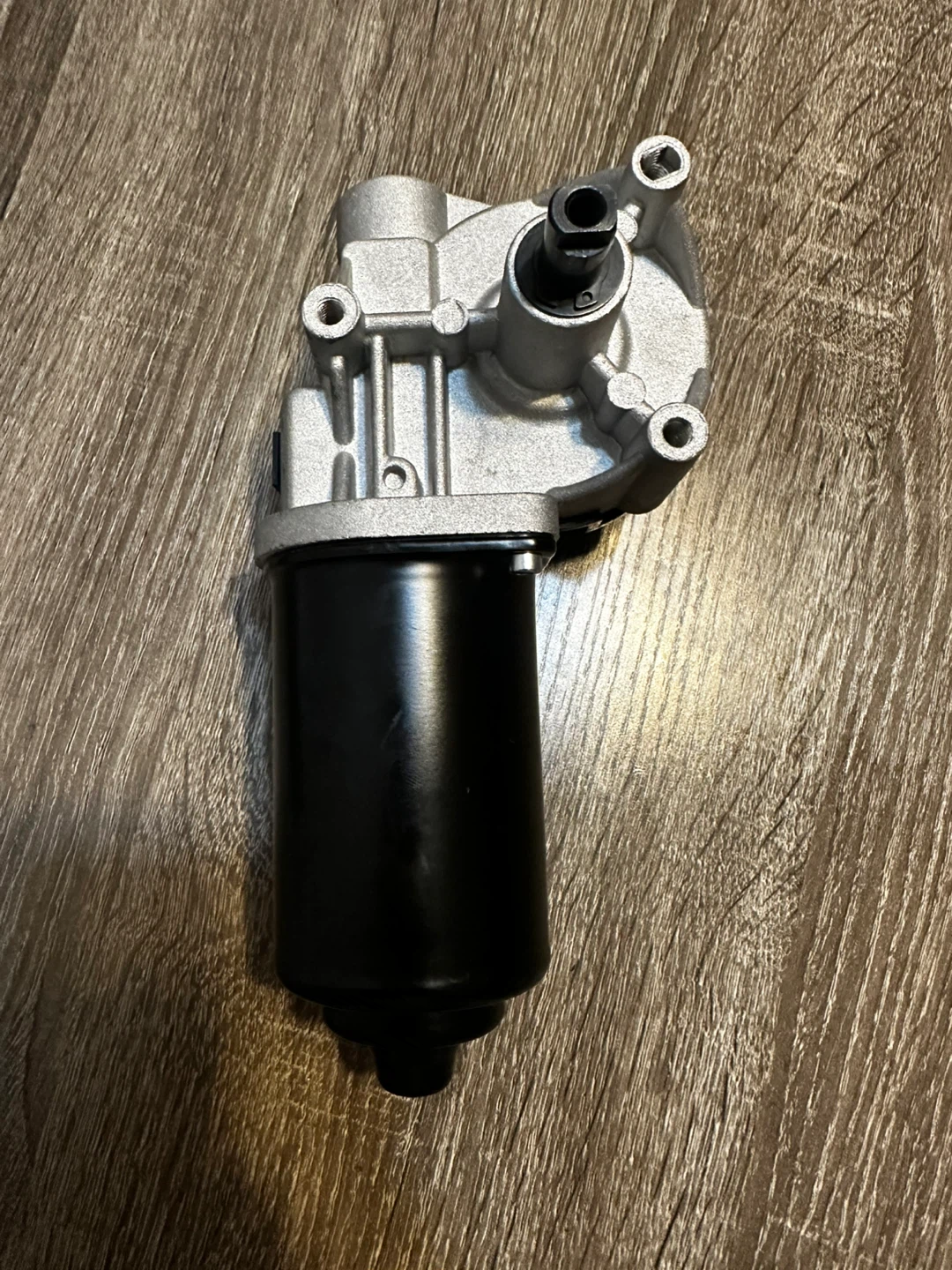 Windshield Wiper Motor Assembly - photo 2