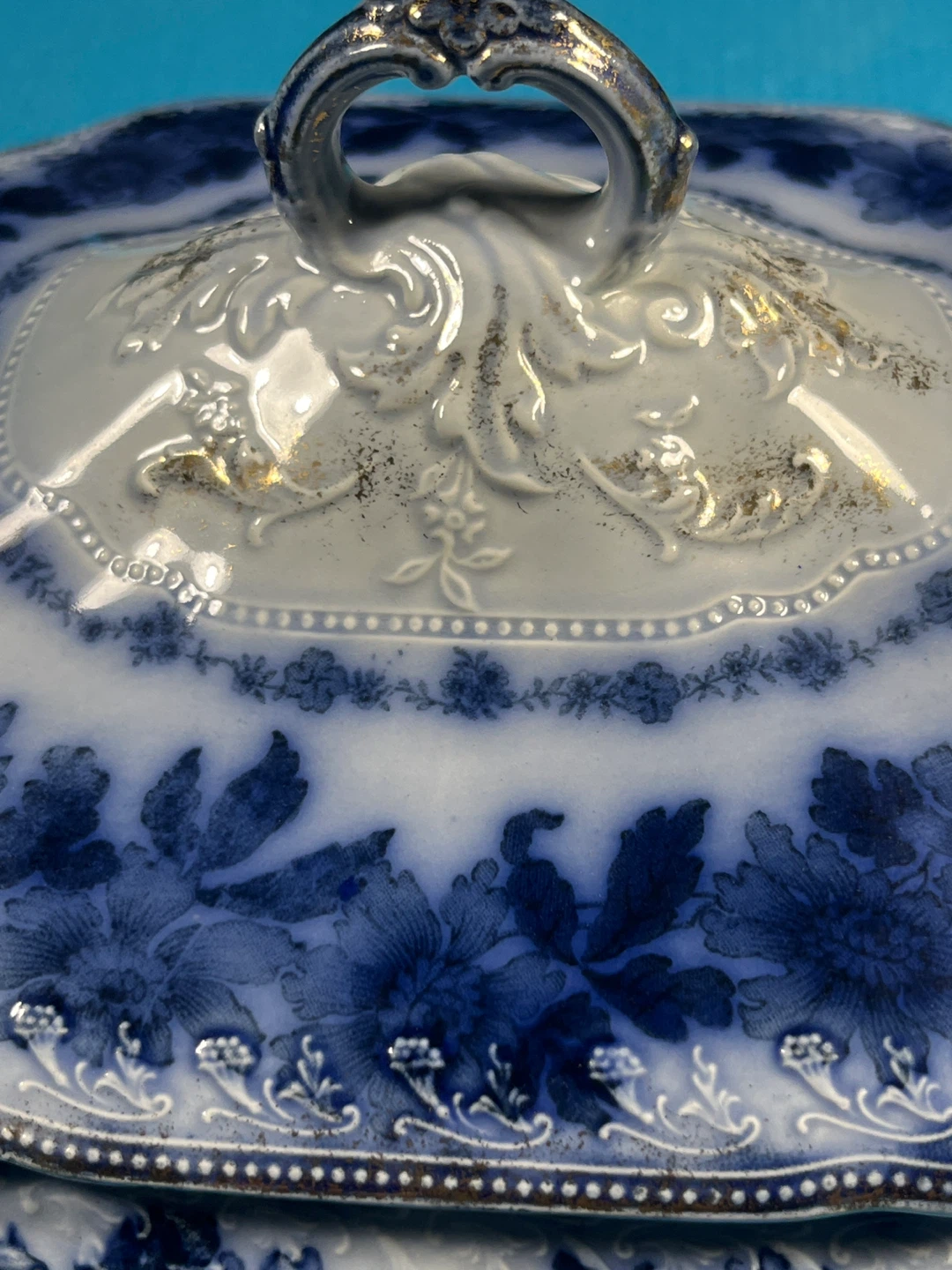 Wood & Son Royal Porcelain Tureen - photo 3