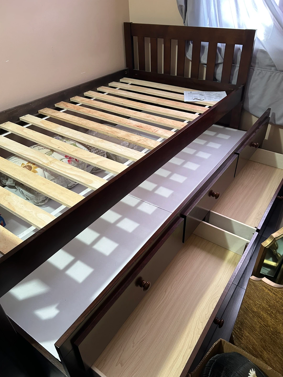 Twin Captain/Trundle bed