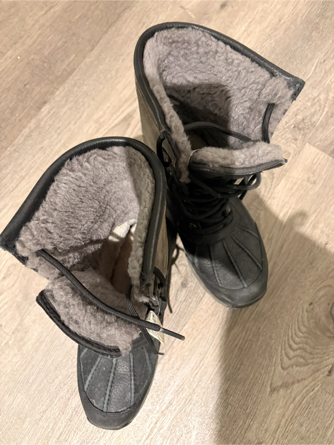 Ugg Black Winter Boots - photo 2