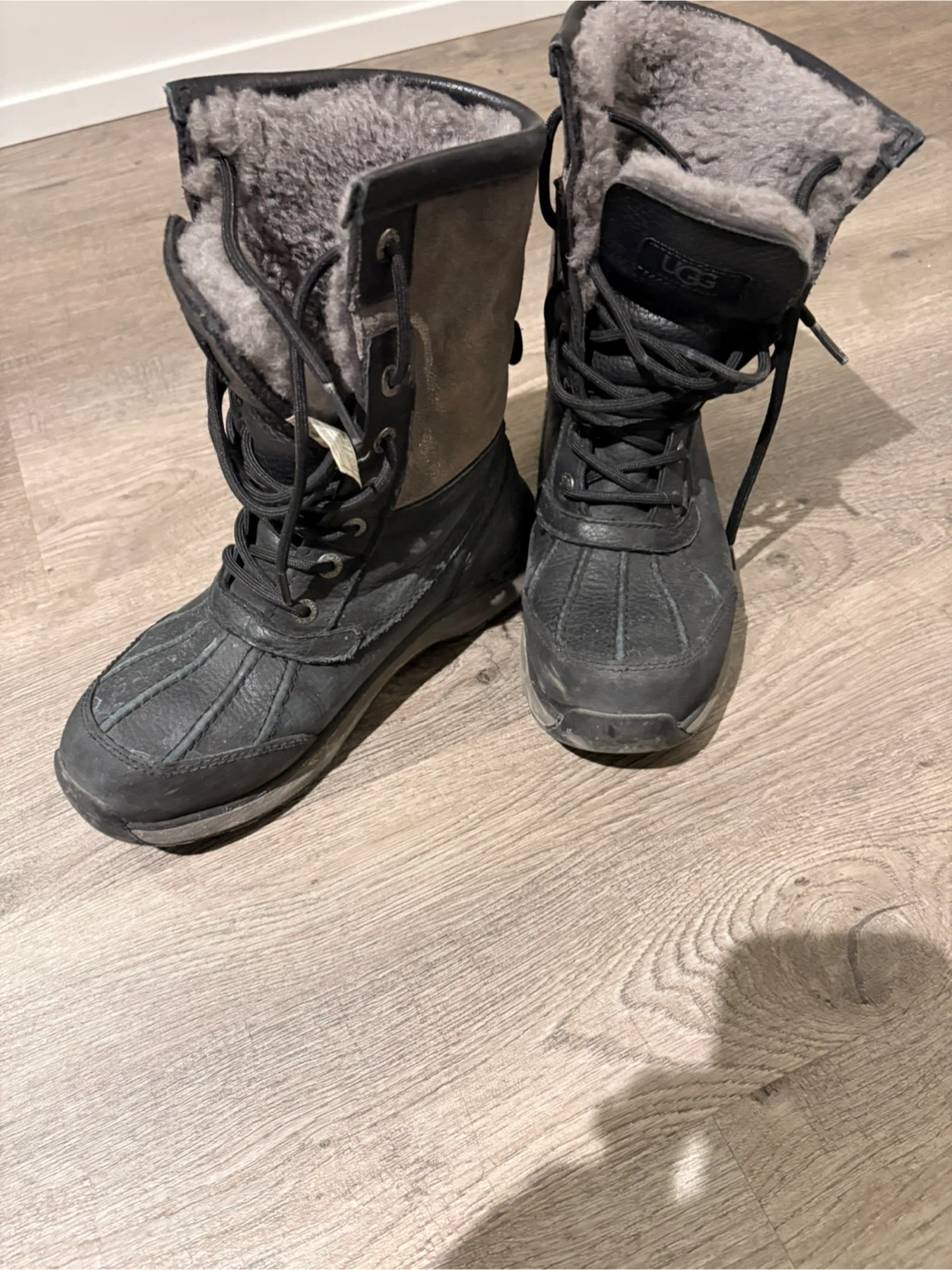 Ugg Black Winter Boots