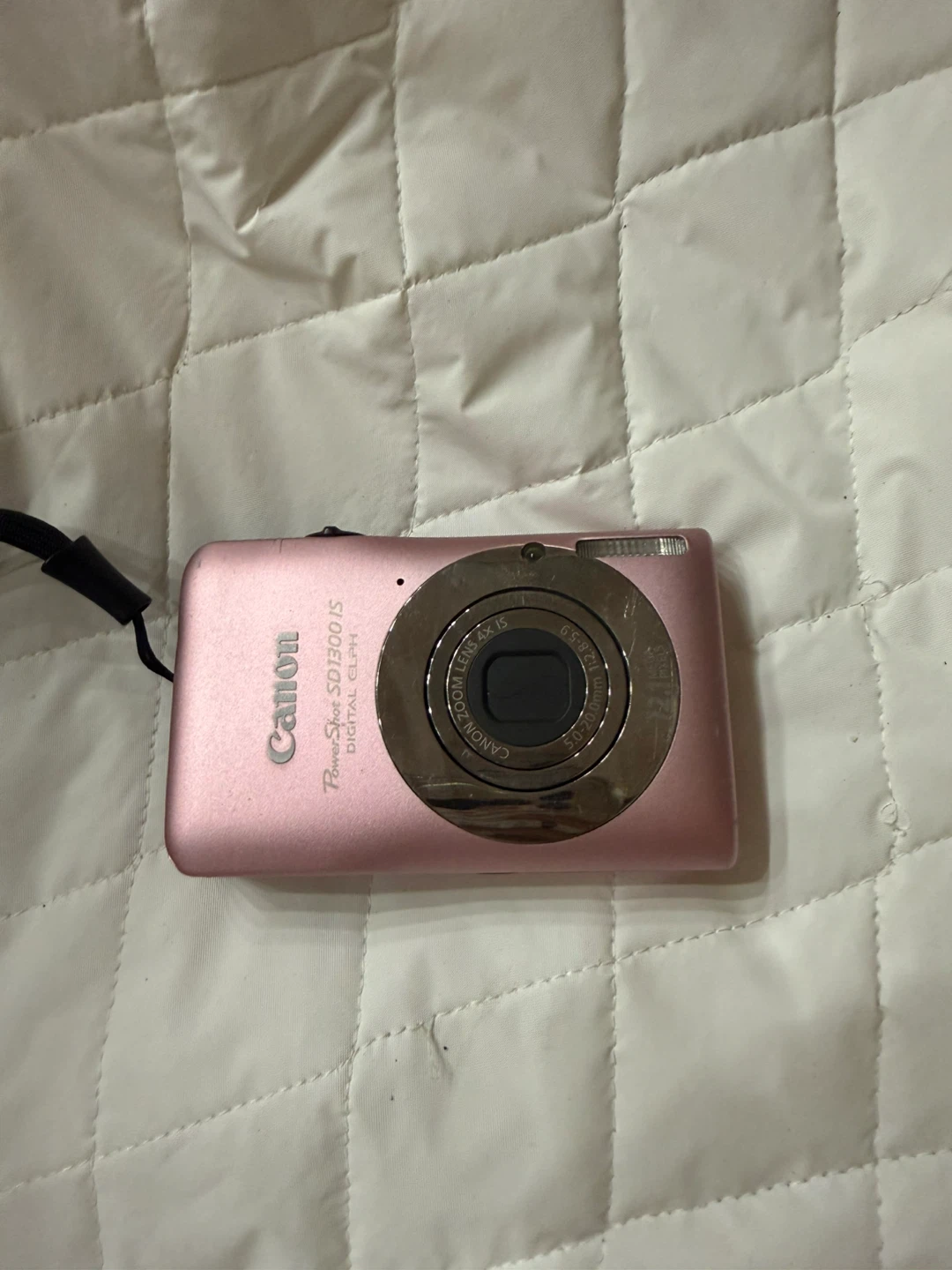 Canon PowerShot SD1300 IS Digital ELPH Pink Camera
