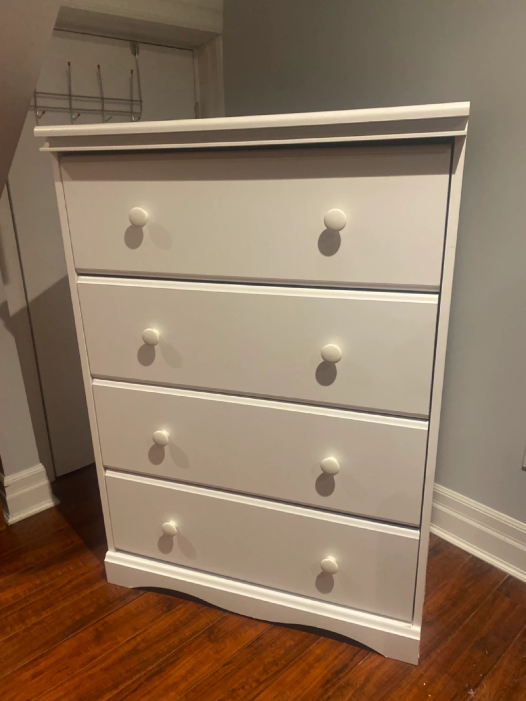 White 5-Drawer Dresser