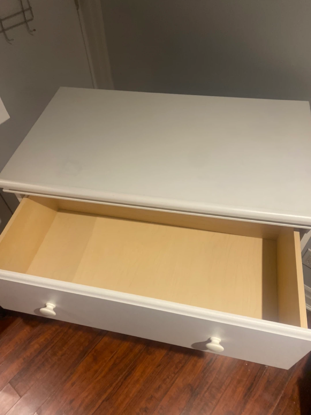 White 5-Drawer Dresser - photo 2