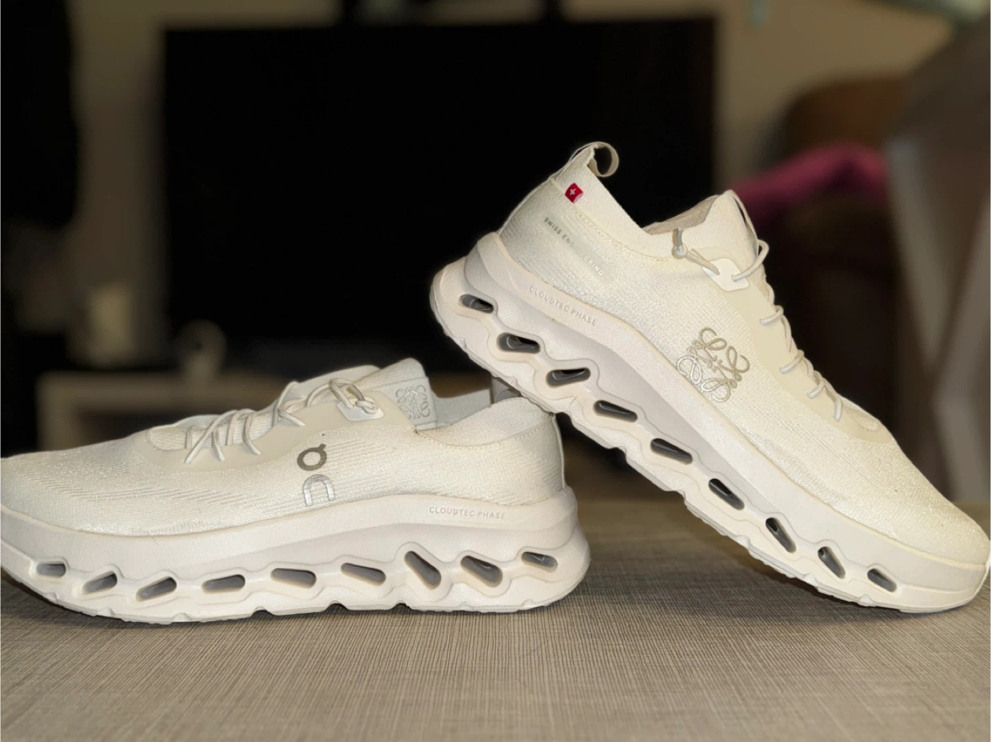 On Cloudtec Phase Running Shoes White USM 7
