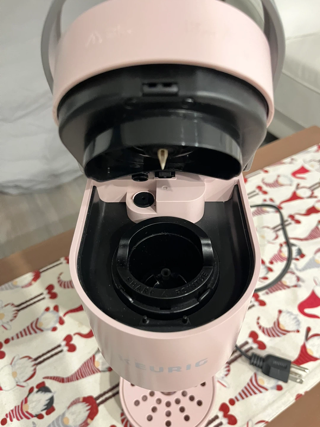 Keurig K-Mini Single Serve Coffee Maker - Pink - photo 2