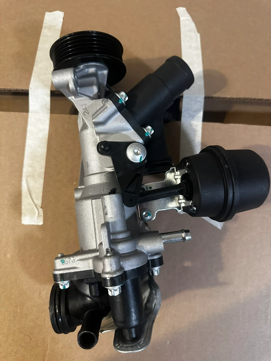 Engine Water Pump for Mercedes-Benz C-Class 2014-2019 - photo 3