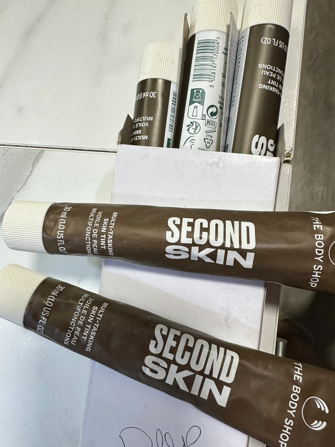 The Body Shop Second Skin Tint Deep 1W - 30mL (5Pack)
