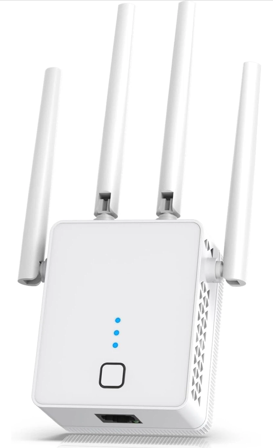 White WiFi Repeater with 4 Antennas
