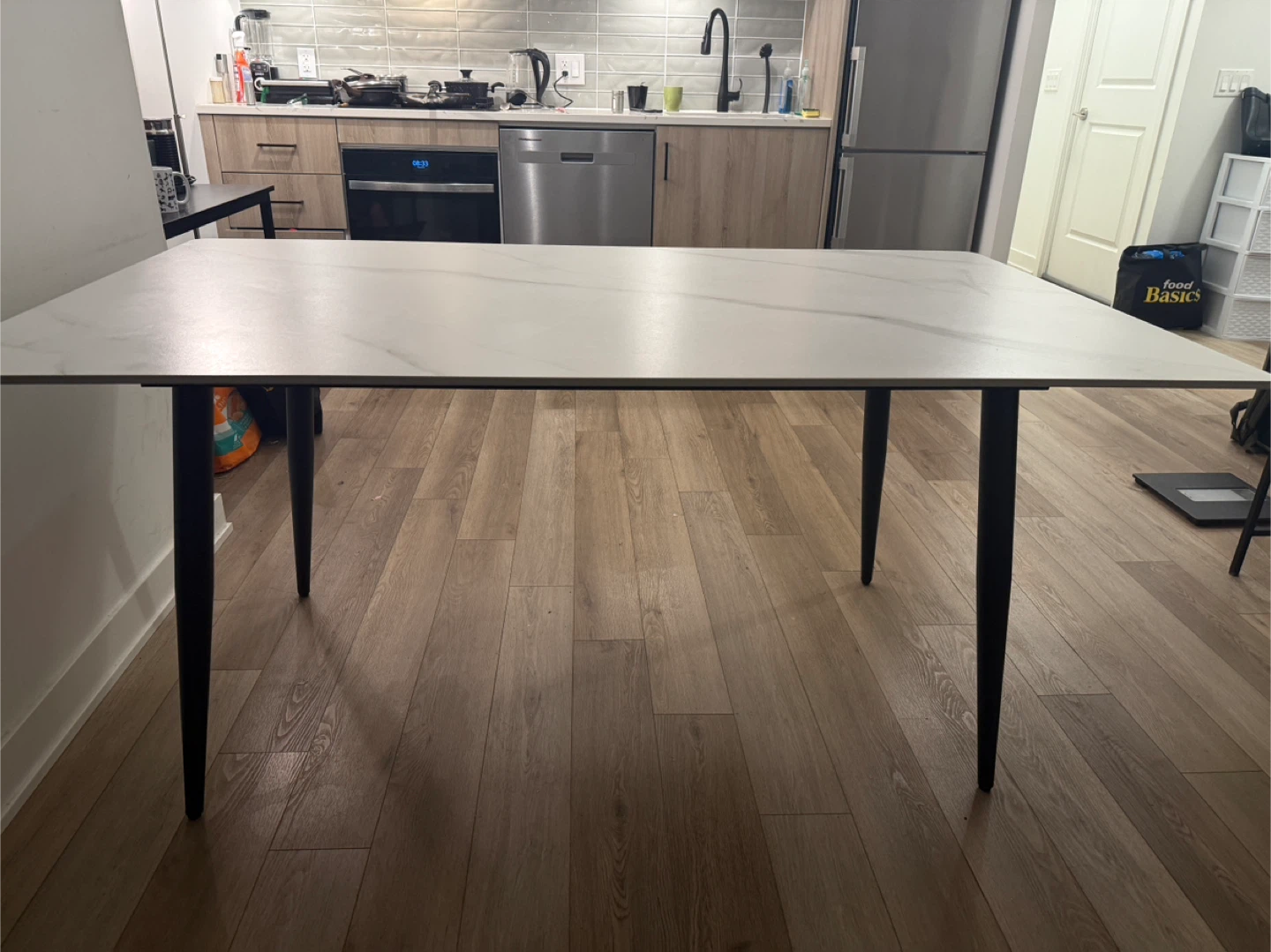 Dining table - photo 3