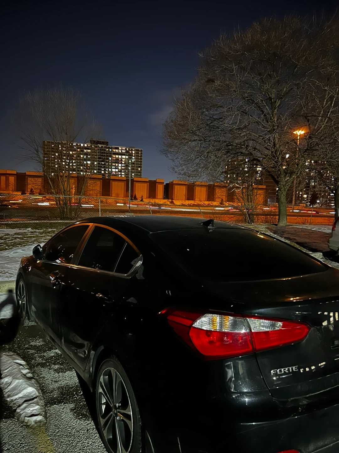 Black Kia Forte EX Sedan - photo 4