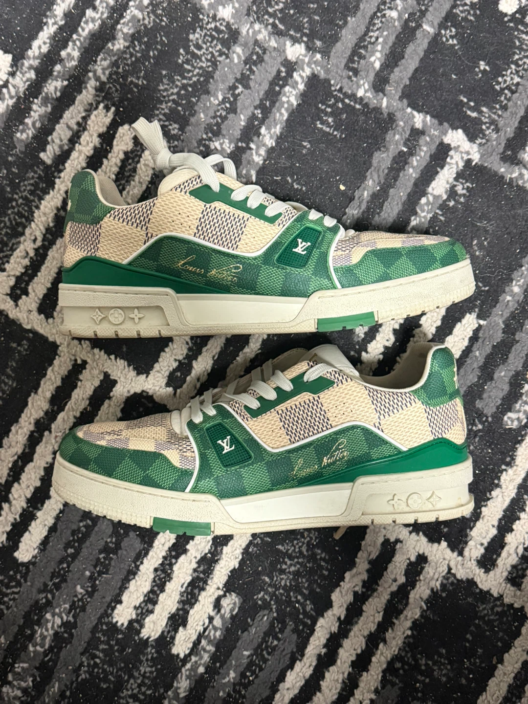 LOUIS VUITTON #54 GREEN DEMIER PRINT SIZE 8.5 US NO INSOLES - photo 2