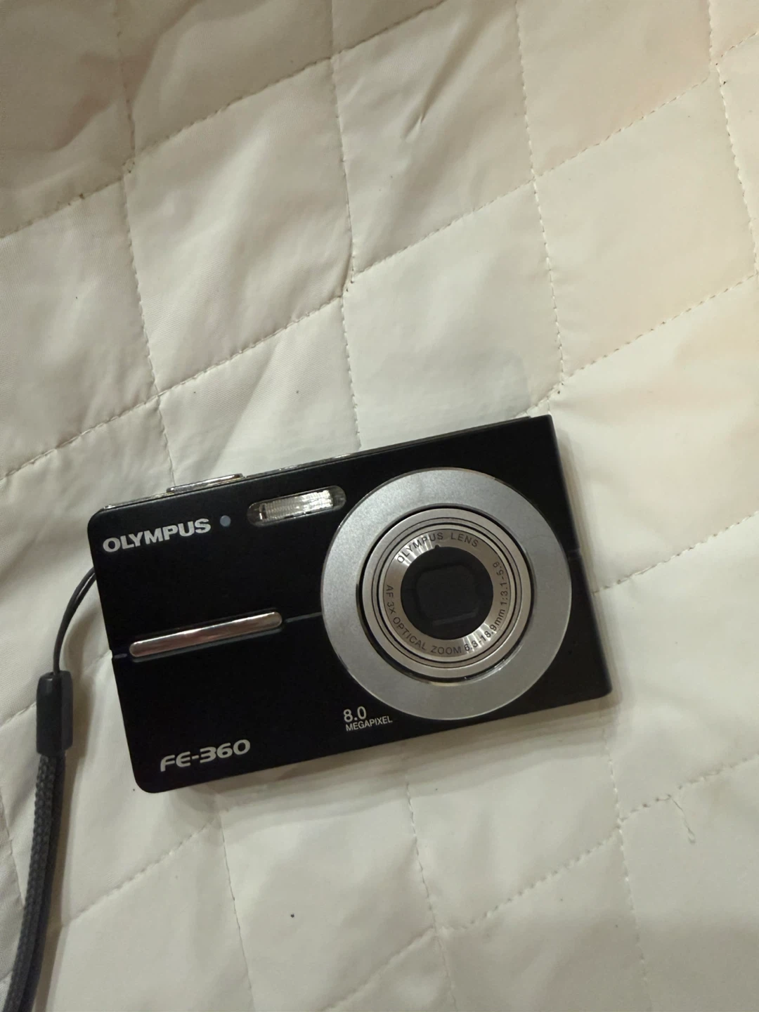 Olympus FE-360 8.0 Megapixel Digital Camera