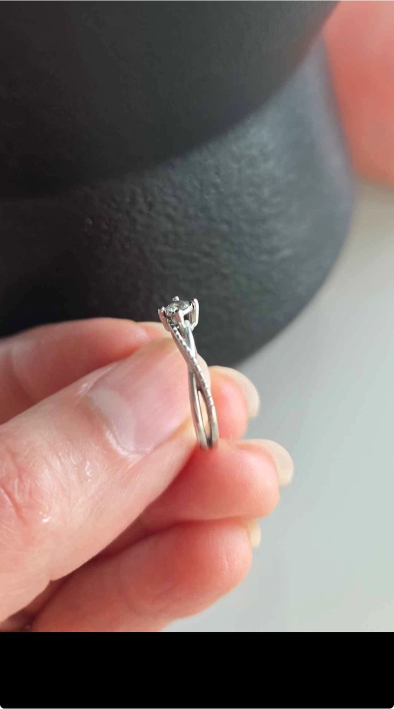 14k white gold ring with single stone - photo 2
