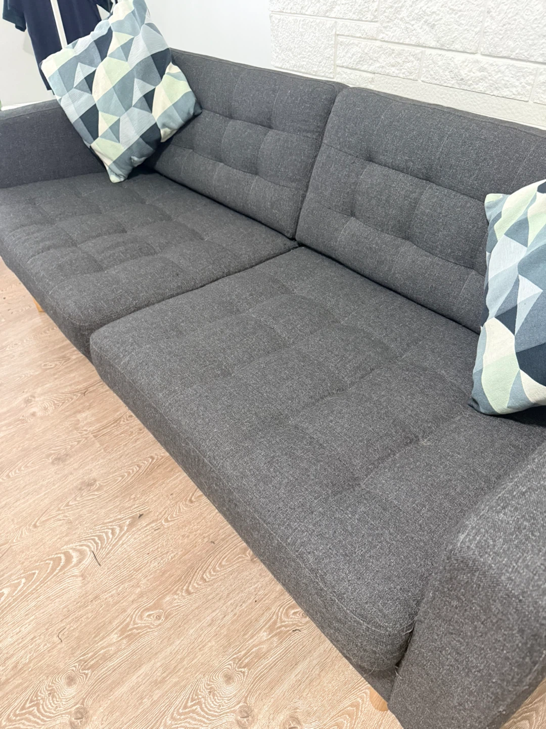 Sofa - photo 2