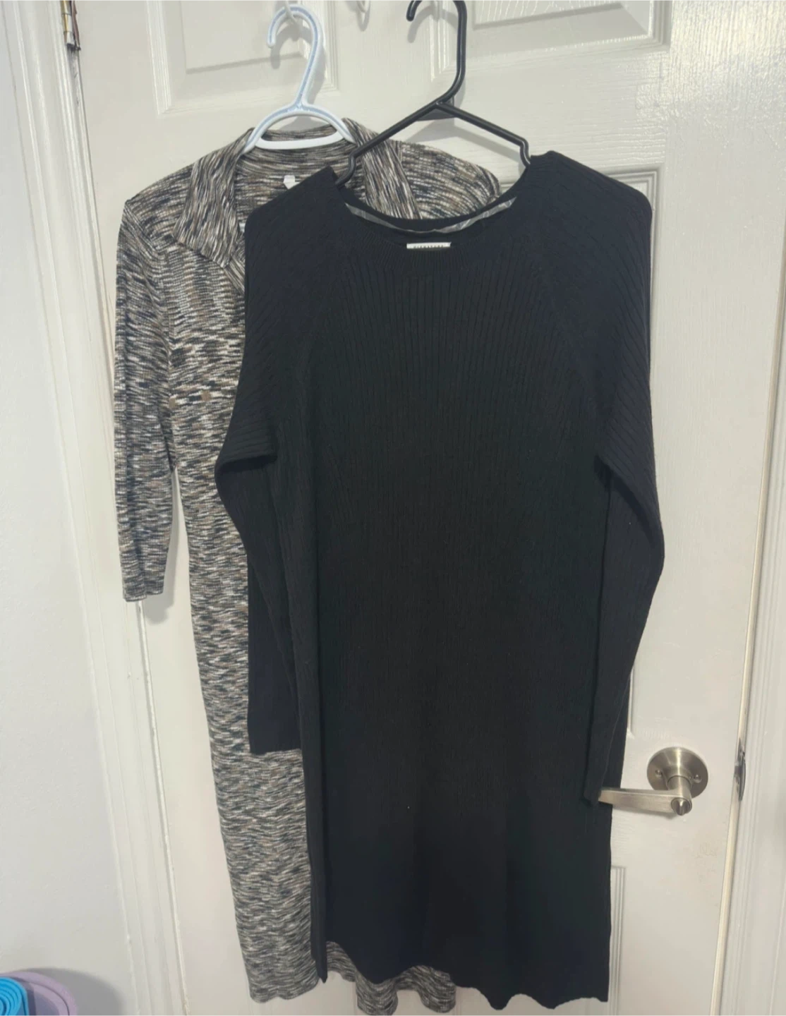Women's Ribbed Knit Dresses - Black & Multi-pattern - photo 2