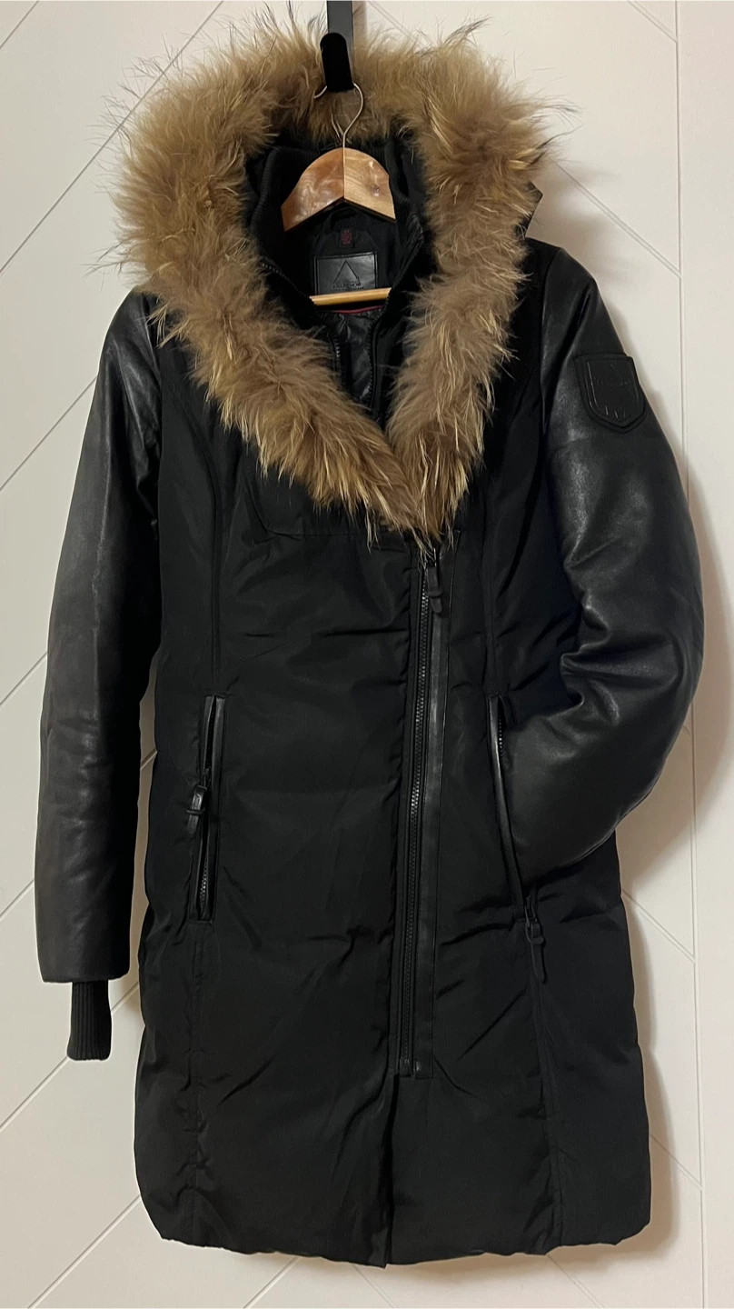 Atelier Noir Rudsak Black Down Long Jacket with Fur Hood - photo 2