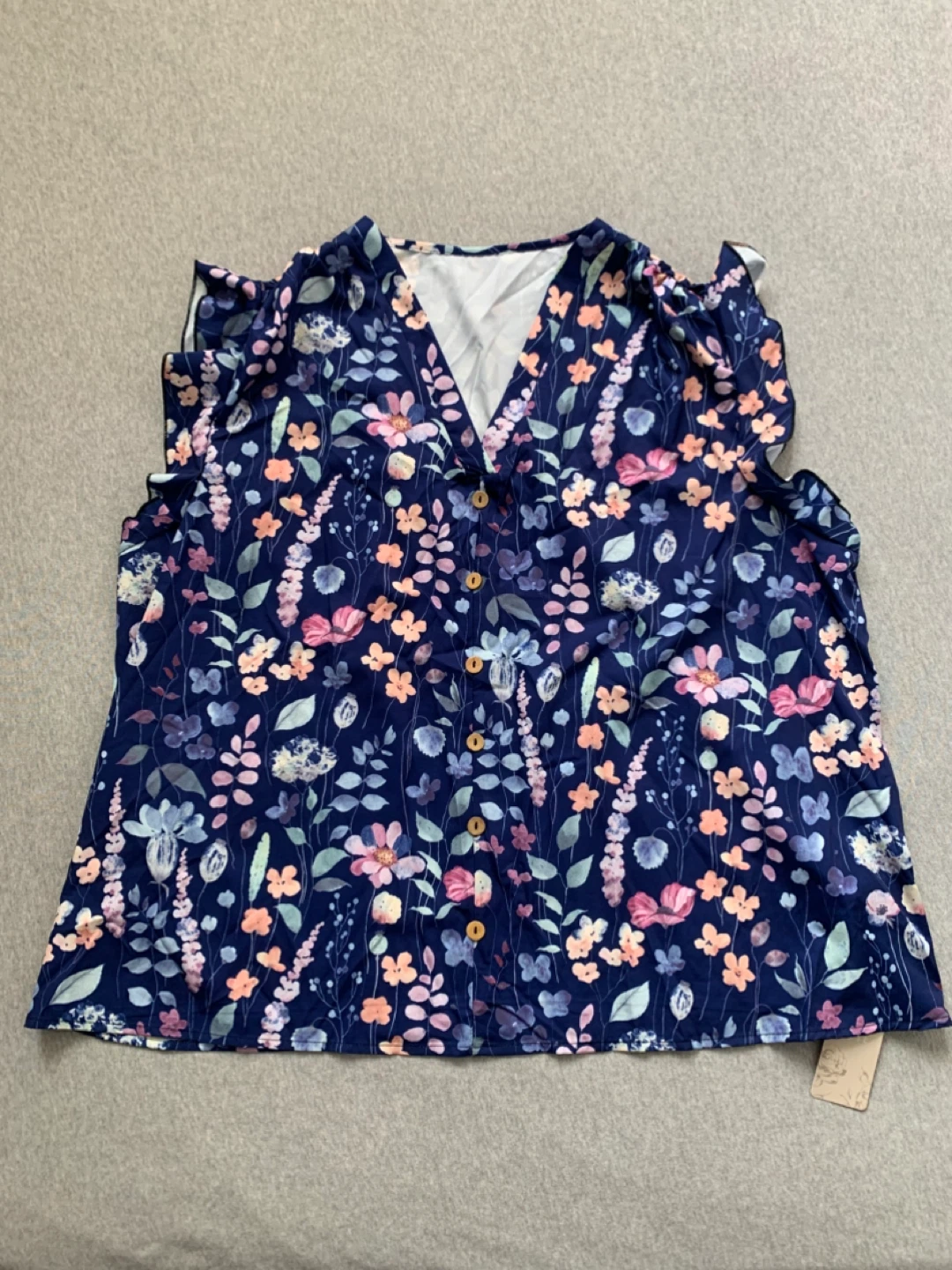 Size 4XL Emery Rose Floral V-Neck Blouse BNWT
